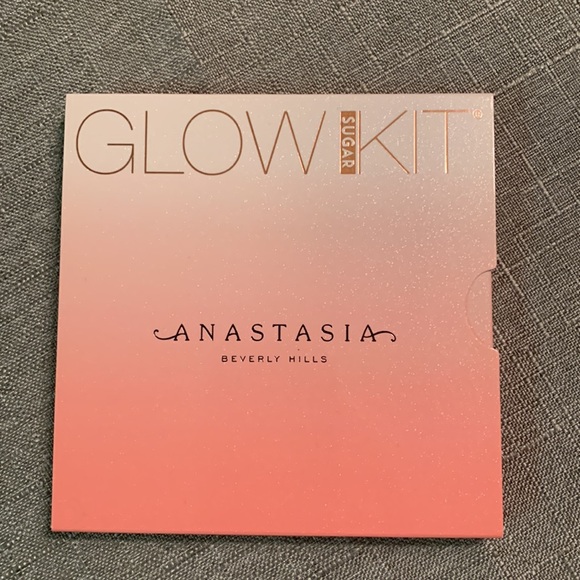 Anastasia Sugar Glow Kit. New. - Picture 4 of 5